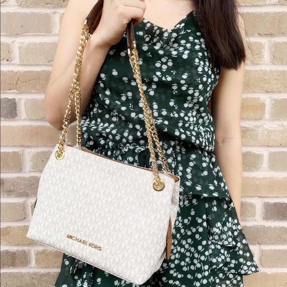 💕Gaby’sBags👜💕-NWT Michael Kors Chain Tote - Picture 2 of 5